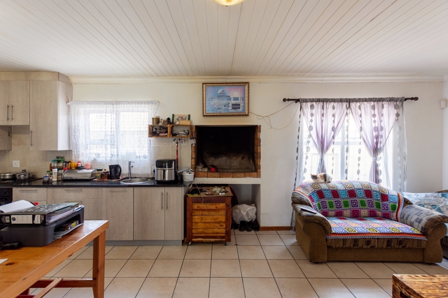 3 Bedroom Property for Sale in Laaiplek Western Cape